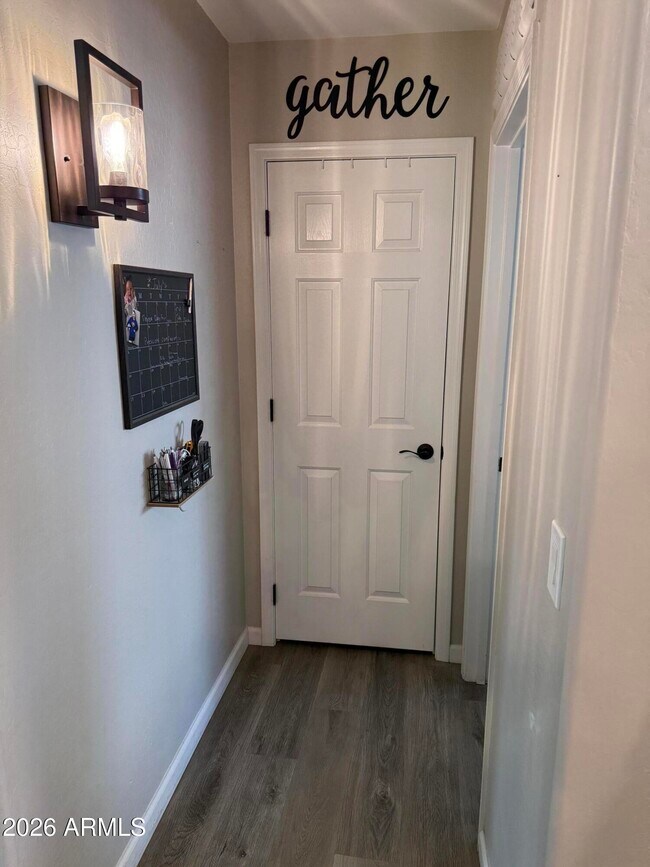 10962 W Manzanita Dr