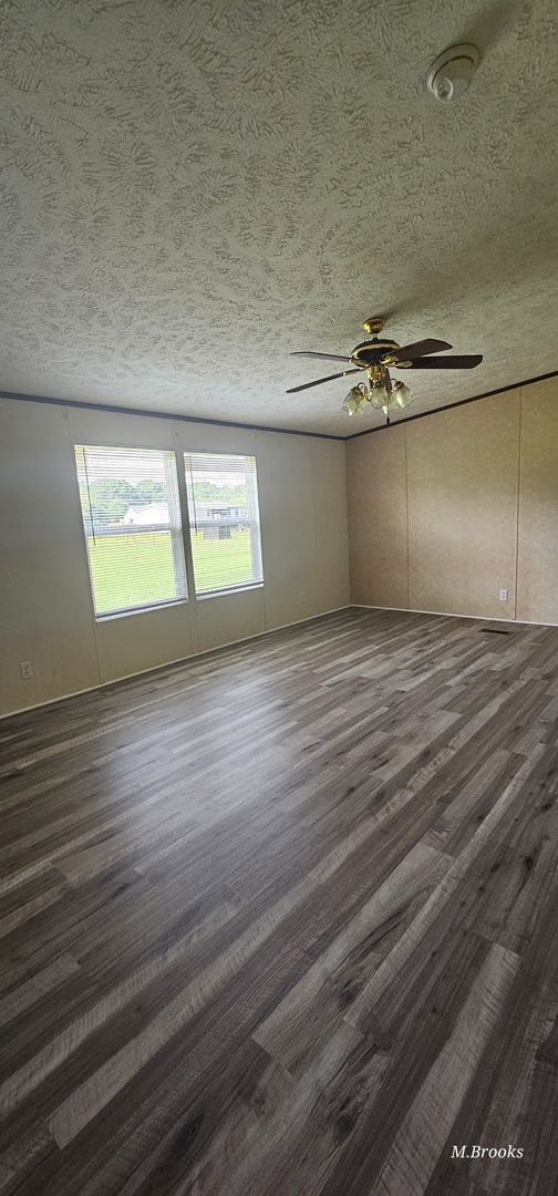 Photo - home in Brooks County