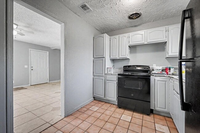 Photo - 9504 Waynesboro Ave