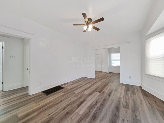 Photo - 1125 Cecil Ave