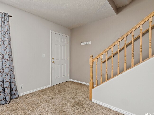 Photo - Cute 3 Bed 1.5 Bath in Provo!!