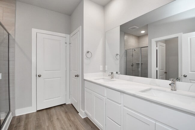 Building Photo - 7514 Terramar Bay Ln