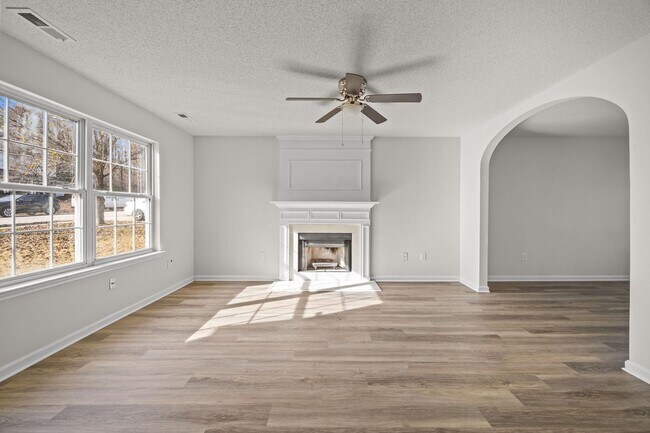 Photo - Updated 3BR Home with Garage, Pet Friendly!