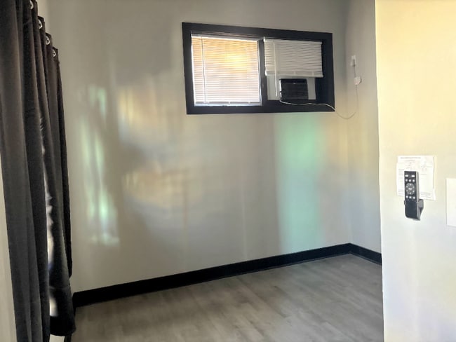 Photo - 404 St Philip St Unit 1C