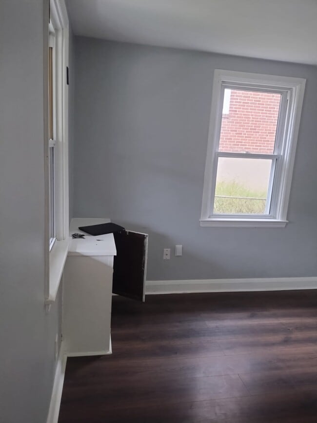 Photo - 2737 Bookert Dr