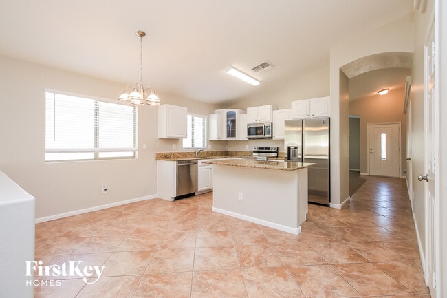 Photo - 6516 E Stacy St