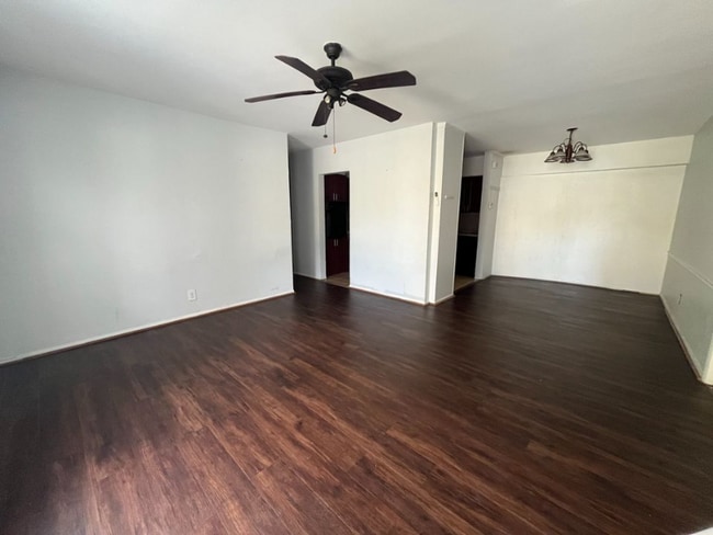 Building Photo - 37XX Jackson Blvd Rental