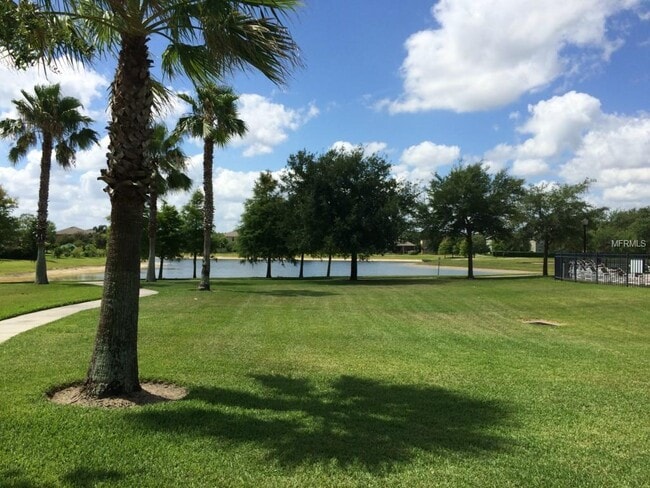 Photo - 750 Home Grove Dr