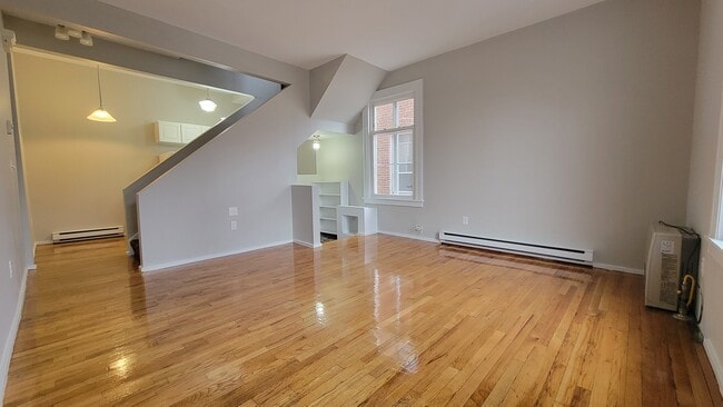 Photo - 49 Warren St Unidad C