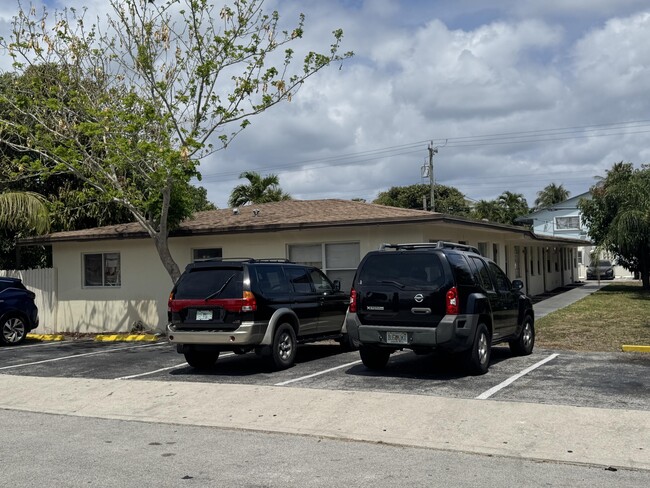 Photo - 1522 S N St Apartment Unit 5