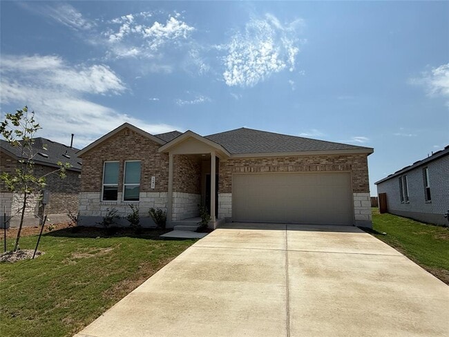 241 Seabreeze St