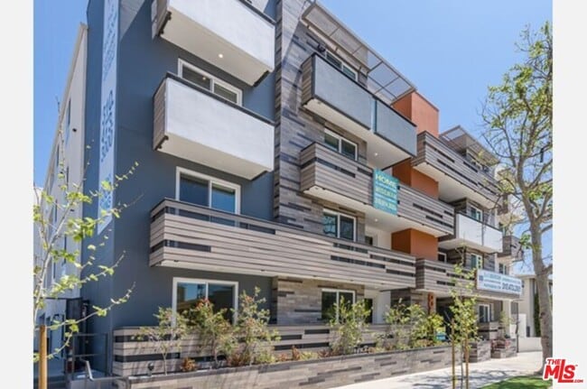 Building Photo - 850 Wilcox Ave Unit 103 Rental