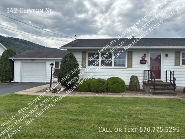 Photo - 342 Clinton St