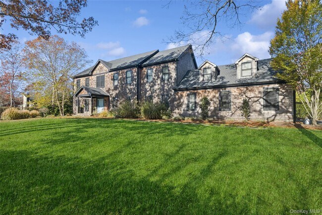 Photo - 9 Debras Way