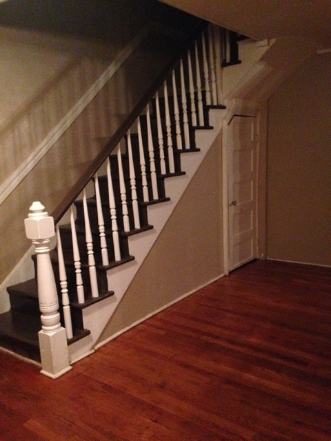 Photo - 301-10 1/2 10 1/2 St NW