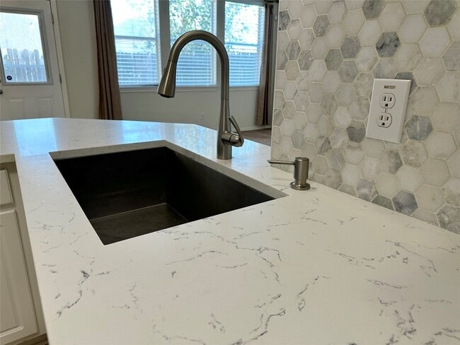 Photo - 11850 Ramla Place Trail