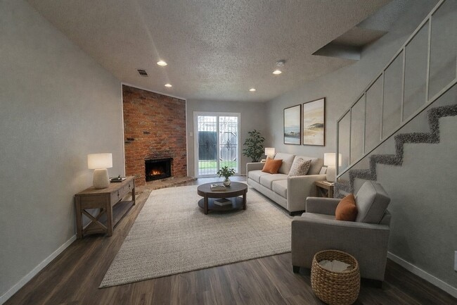 Photo - 9571 Olde Towne Row