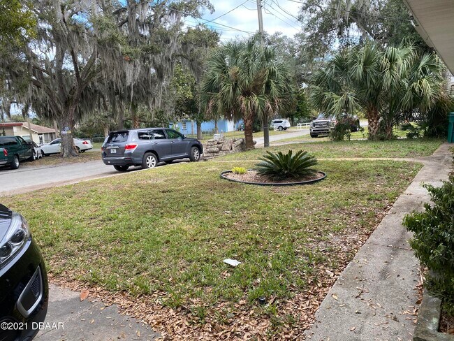 Photo - 420 Miriam Ave