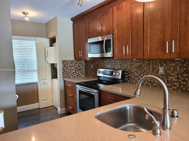 Photo - 14273 SW 121st Pl Unit 3