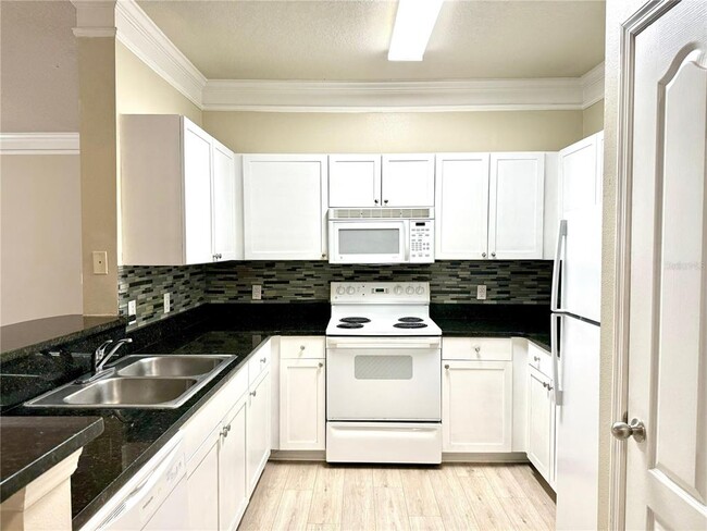 Photo - 8842 Villa View Cir Unidad 3