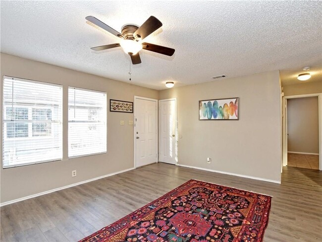 Photo - 5401 Spring Meadow Rd