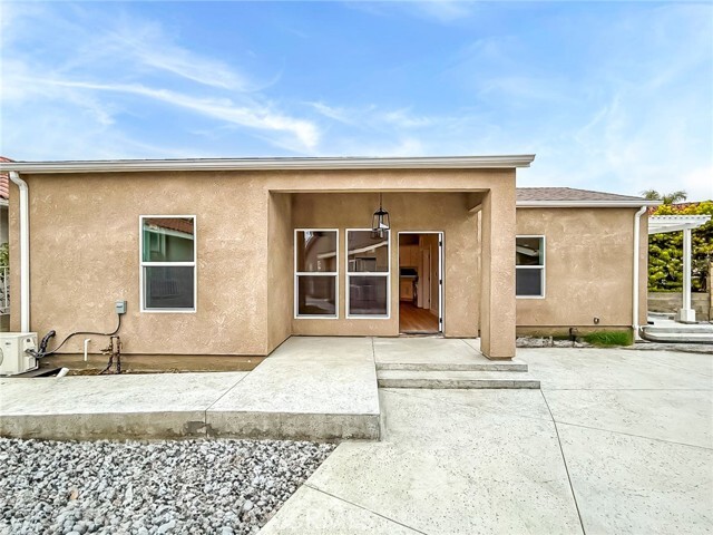 Photo - 23852 Wardlow Cir House
