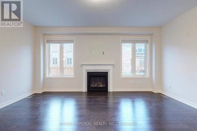 Photo - 532 Barons St