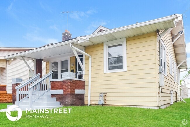 Building Photo - 243 S 43rd St Rental
