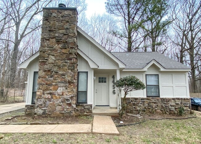3 Bed 2 bath in Raleigh / ss appliances an... - 3 Bed 2 bath in Raleigh / ss appliances an... House
