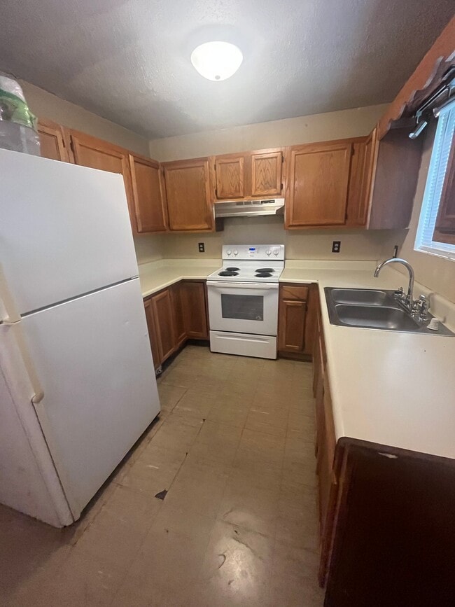 Photo - 516 Summit St Unit 3 s available