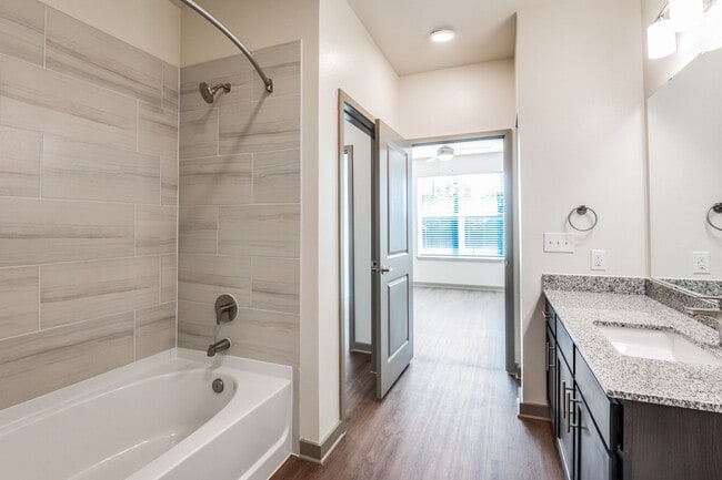 Photo - Parmore Plano