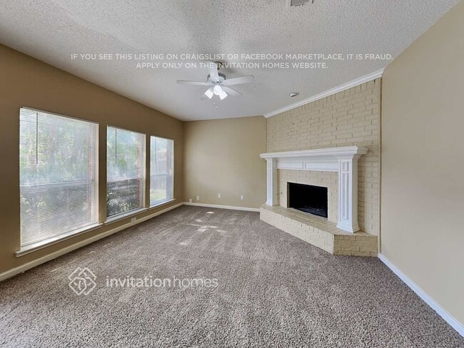 Photo - 2110 Loretta Ln