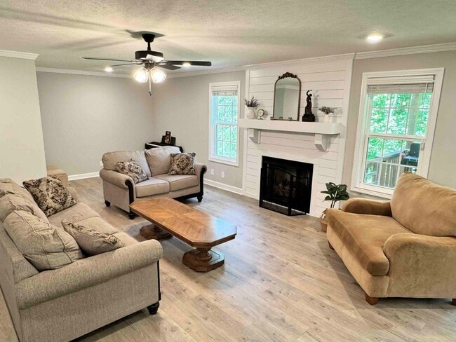 Photo - 1057 Brightwood Ct