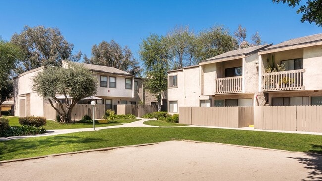 Spring Tree Apartments