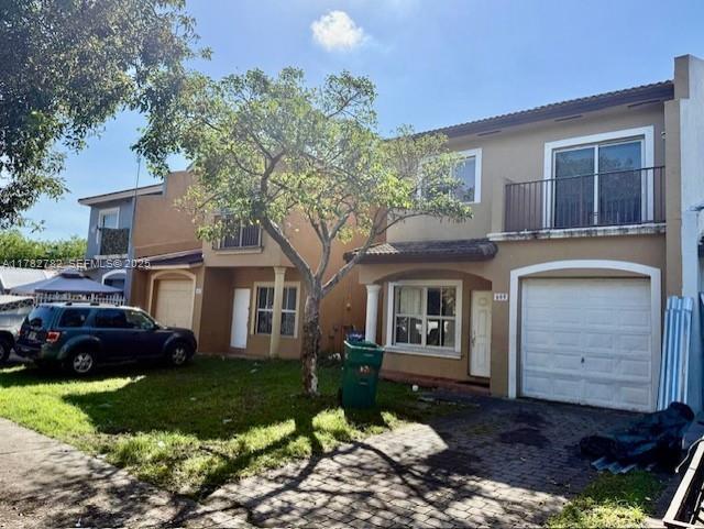 Photo - 621 SW 10th St