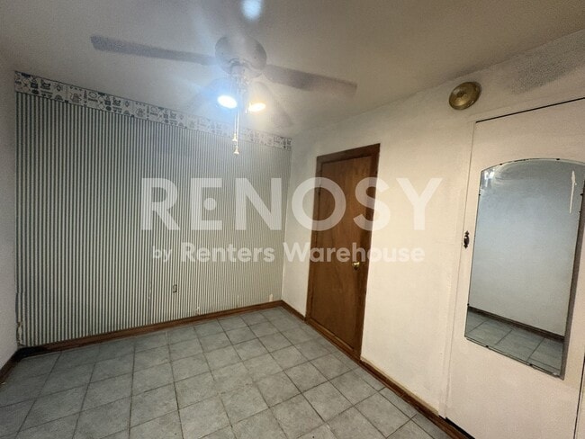 Photo - 1501 Briarwood Blvd