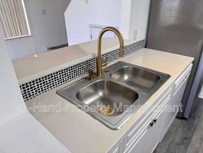 Photo - 439 Coconut Palm Way Unit A