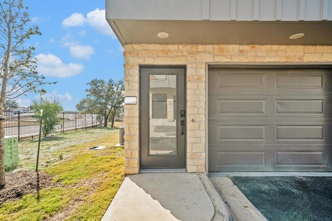 Photo - 1601 Mustang Dr Condo