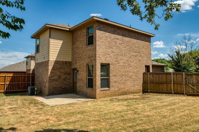 Photo - 1430 Piedmont Dr Unit 1430 Piedmont Drive