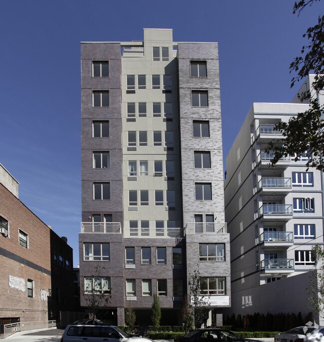 Photo - 139 Skillman Ave