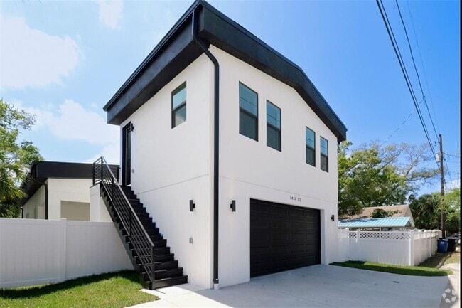 Building Photo - 3835 2nd Ave N Unit b Rental