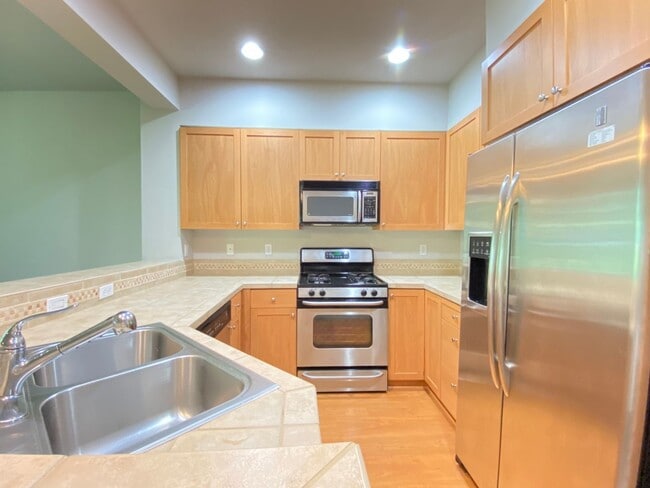 Photo - 2068 NW Boulder Way Dr