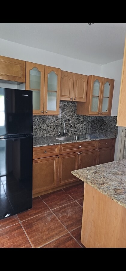 Photo - 710 Sultan Ave