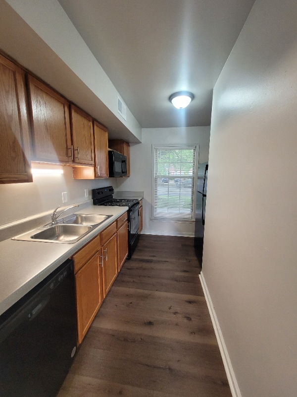 Photo - 4 Bainbridge Ave