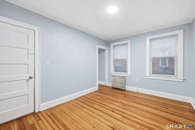 Photo - 94 Liberty St