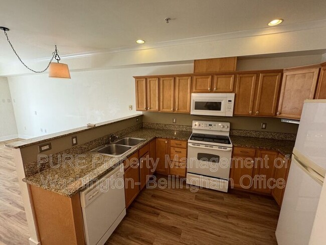 Photo - 1015 Railroad Ave Unidad #315 Rental