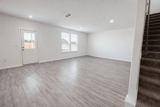 Photo - 14866 Ash Landing Dr