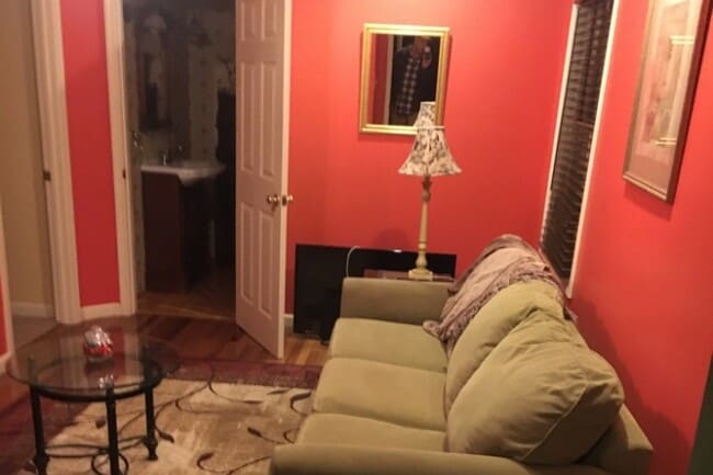 Building Photo - 2077 Davie Ave Unit 1