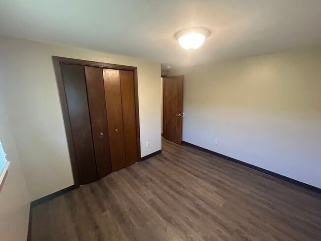 Photo - 607-701 Woodbine Ave Unit 607