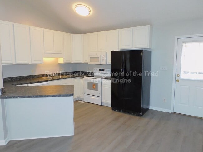 Photo - 4301 Edgemore Rd House